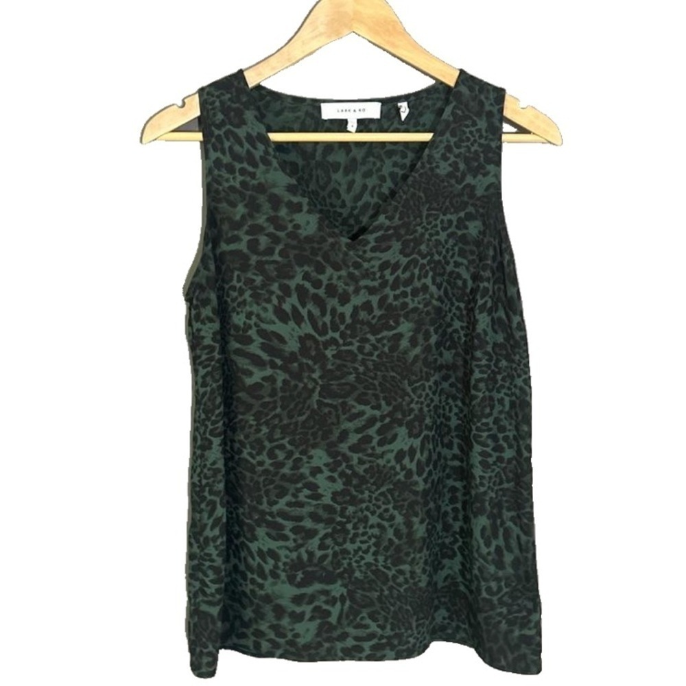 Lark & Ro green and black leopard print sleeveless top size 6
